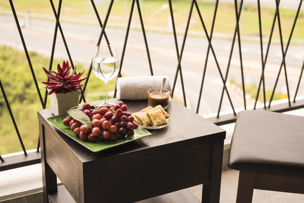 Coco View Hotel Samut Songkhram Экстерьер фото
